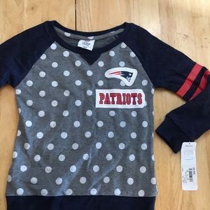 Girls NFL Patriots Shirt NEW Size 6X ( Large)